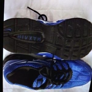 Nike air max 9.5 mens